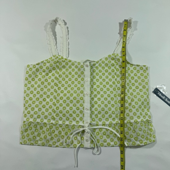 New ModCloth Darling for the Prairie Peplum Tank Top - Picture 7 of 7